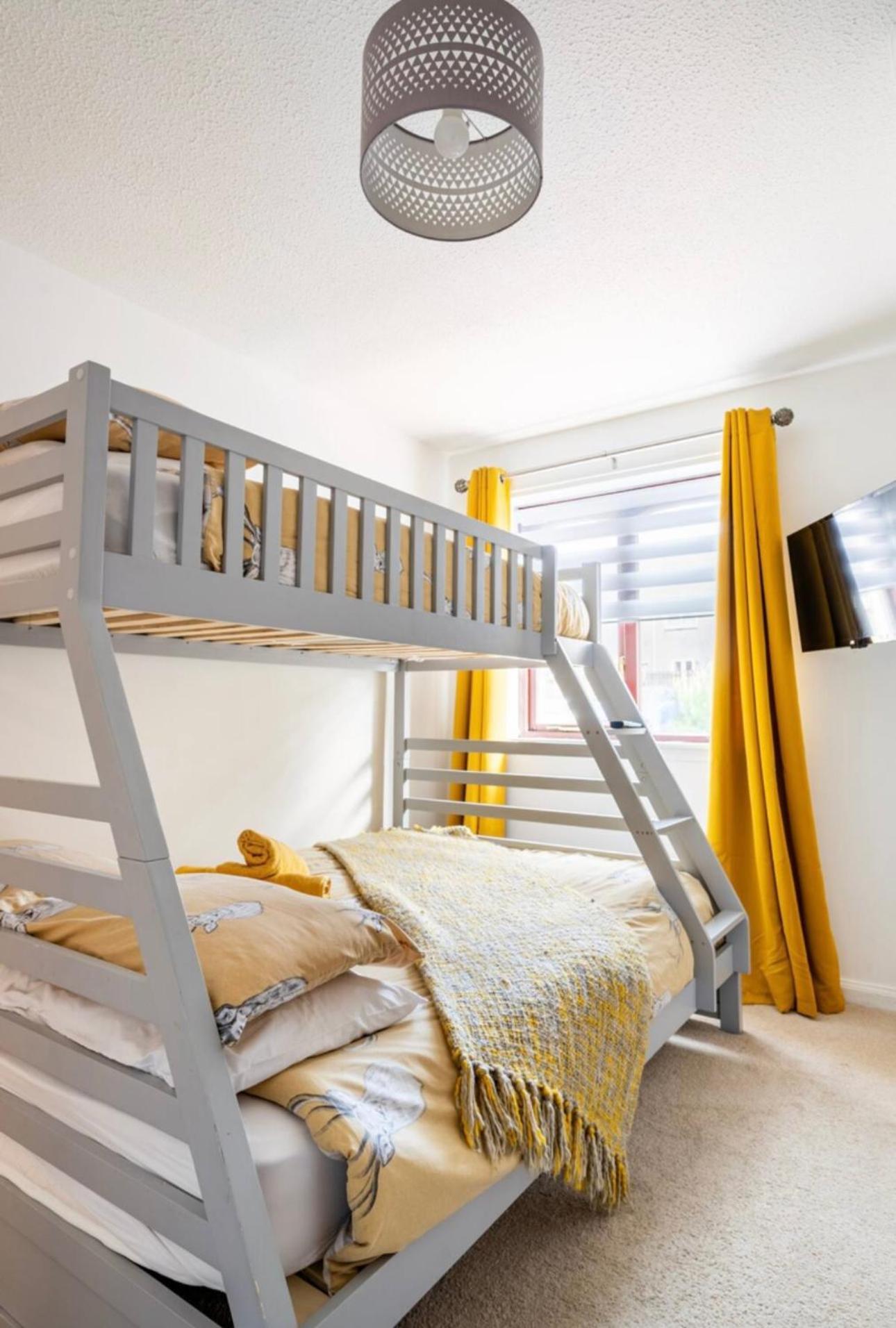 Ochil View Holiday Let Tullibody Екстер'єр фото